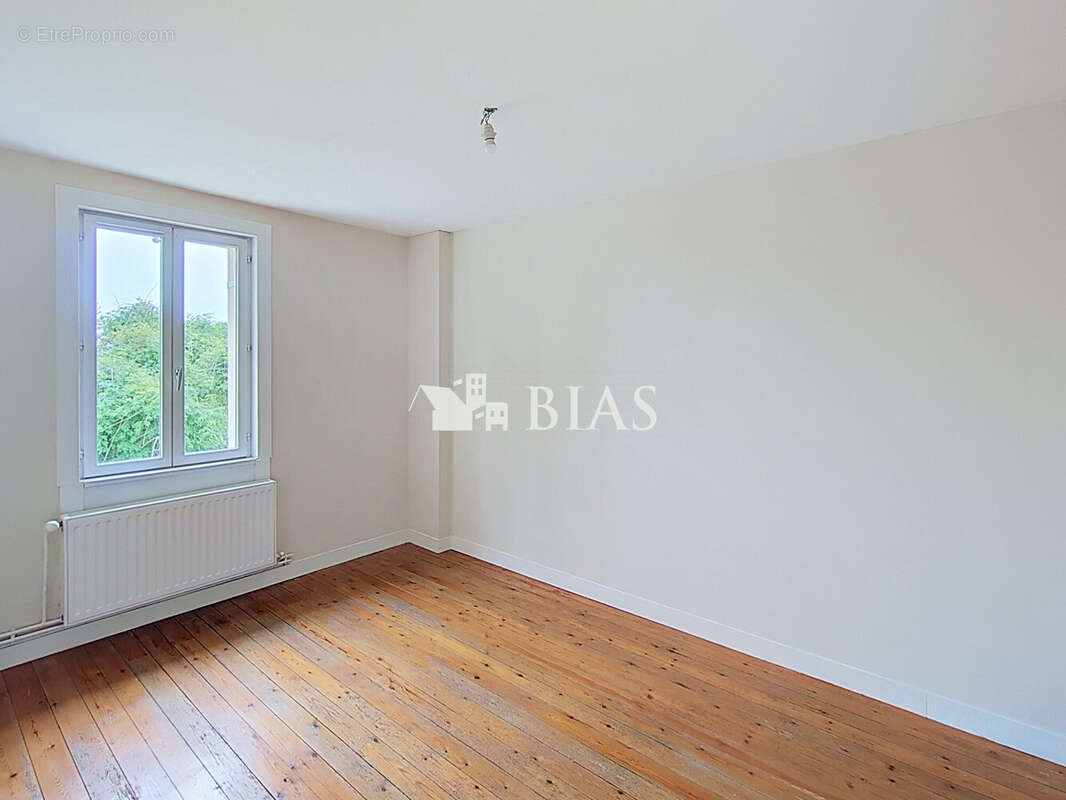 Maison 134 m² à Bourg-Achard  - photo 8