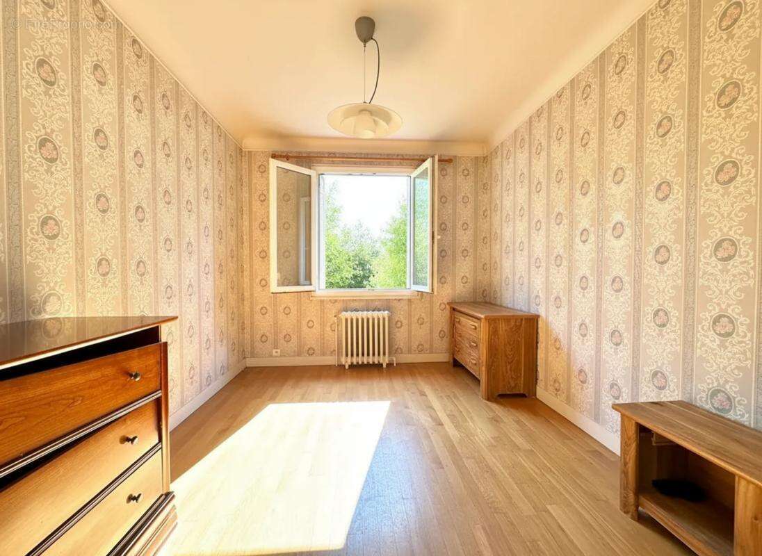 Maison à VILLEMOMBLE