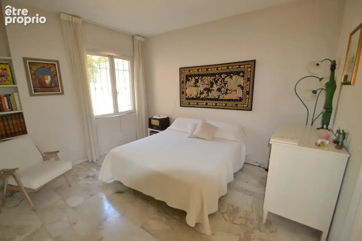 Biot residentiel superbe maison 5/6 pieces terrain 1500 m2 piscine. - photo 12