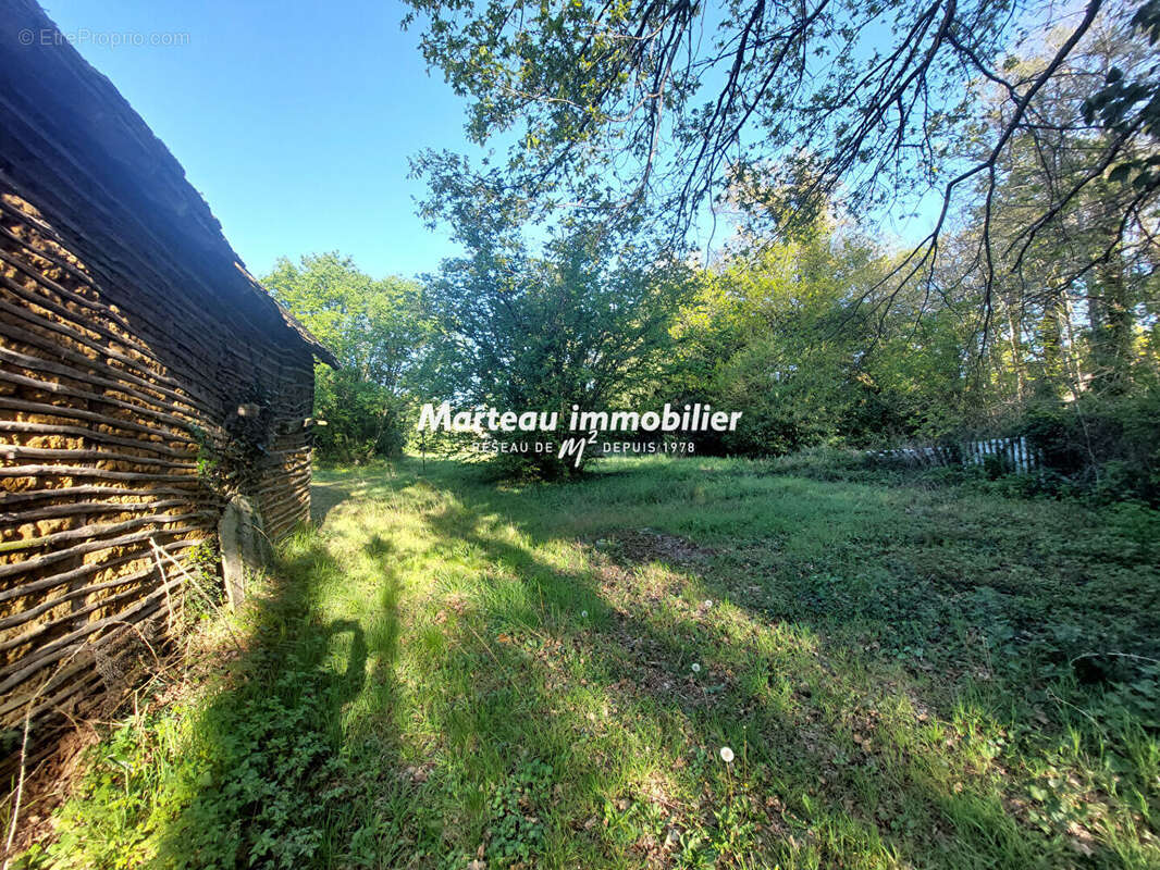 Maison à YVRE-L'EVEQUE