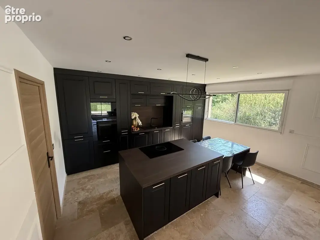 Maison 6 pièces 122 m² à vendre à Blaru (78270) - photo 7