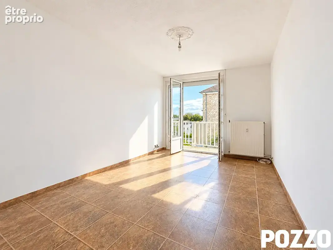 Appartement lumineux au dernier étage à Granville - photo 3