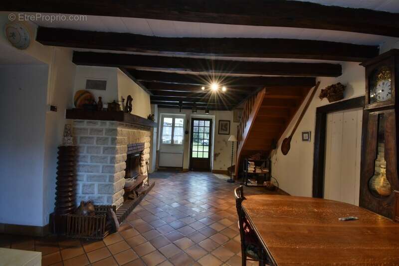Maison à CEAULMONT