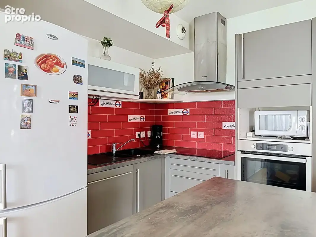 Appartement T3 avec parking - Proche Gare Saint-Jean - photo 3