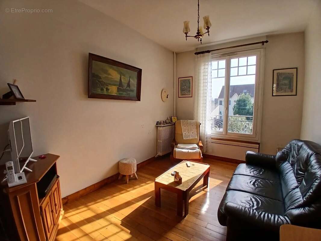 Maison à CARRIERES-SUR-SEINE