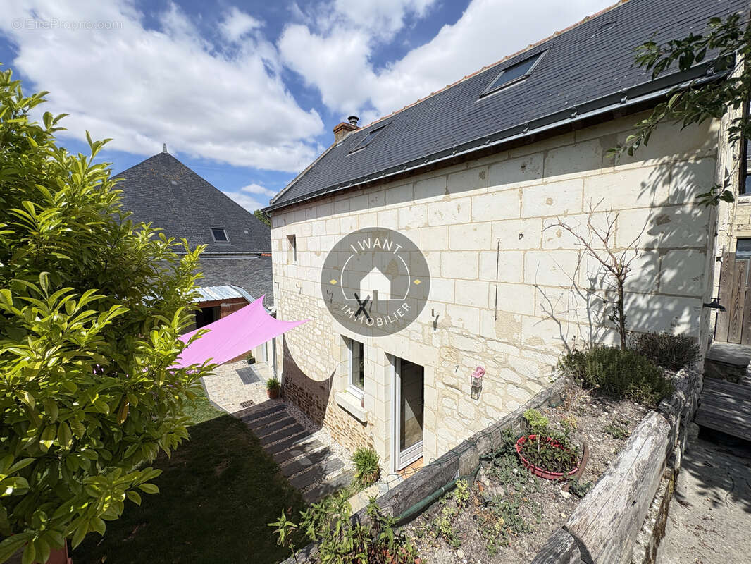 Maison coup de cœur à LOUERRE   Charme, authenticité et rénovation de qualité - photo 17