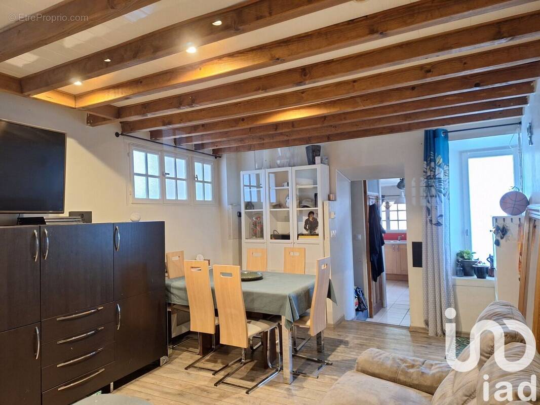 Photo 1 - Maison à SAINT-MARTIN-DU-TERTRE