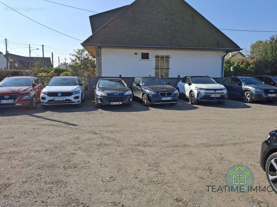 Parking à ATHIS-MONS