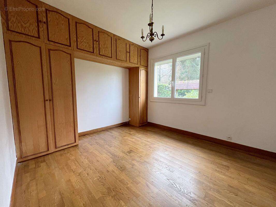 Maison à CERANS-FOULLETOURTE