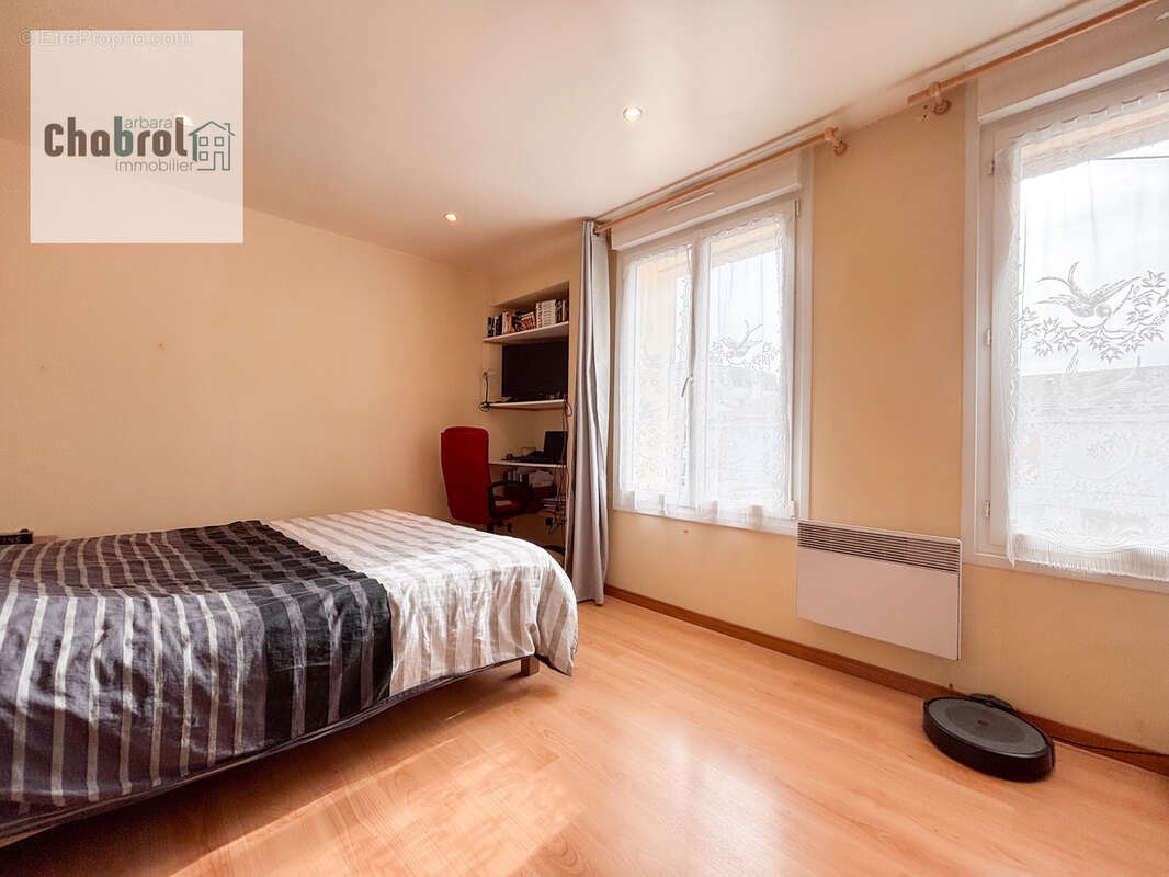 Maison à MONTATAIRE