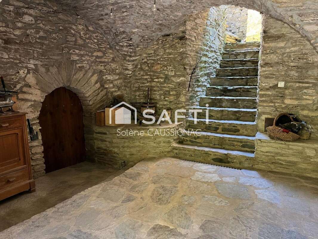 Photo 4 - Maison à LE COLLET-DE-DEZE