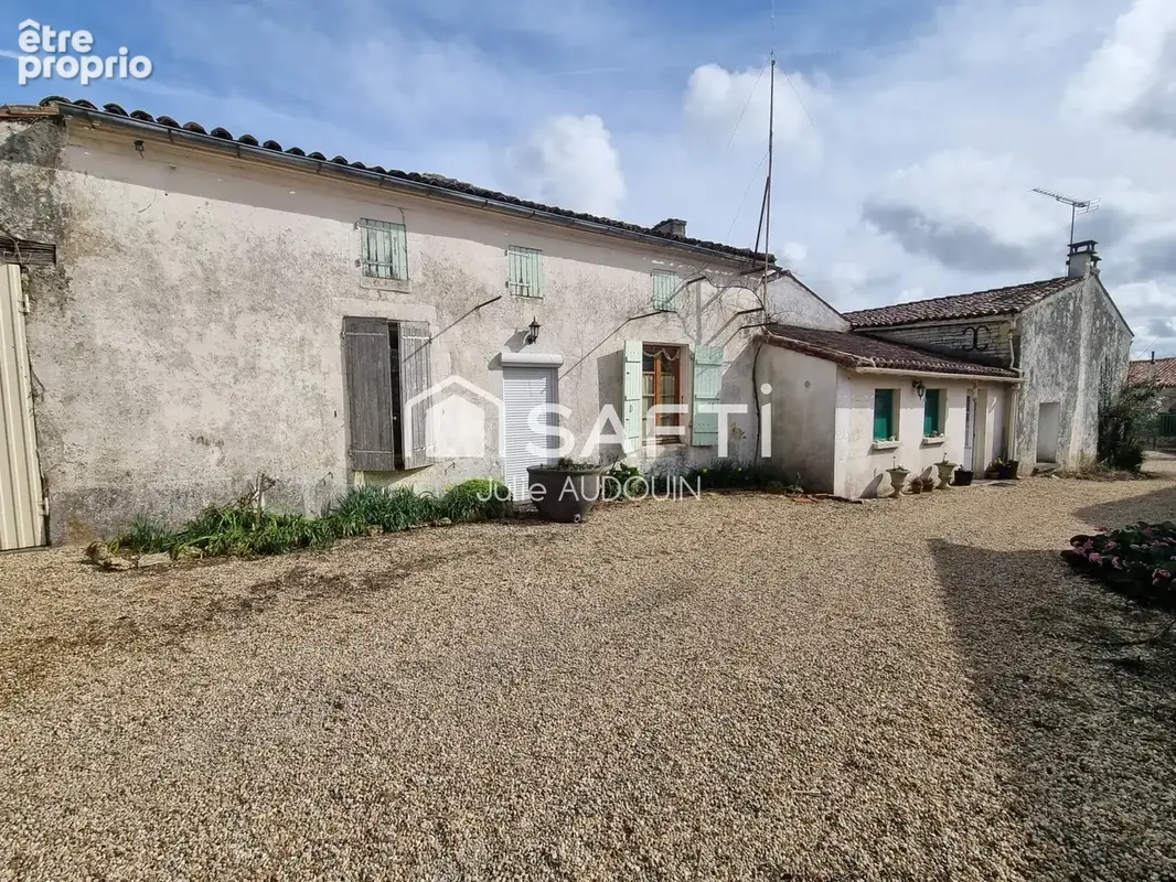 Photo 1 - Maison à GOURVILLETTE