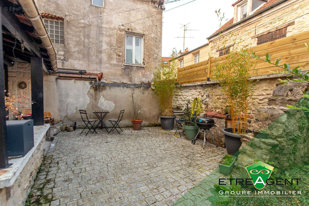 Maison à MANTES-LA-JOLIE