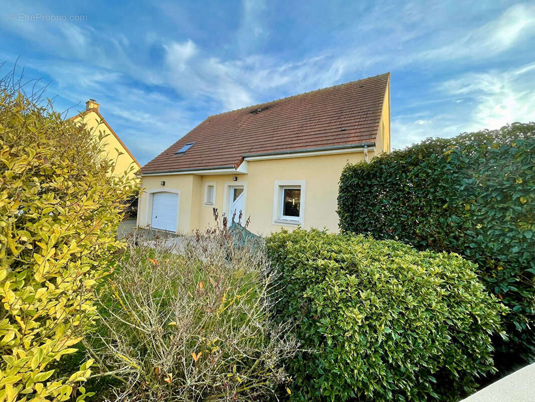 Maison Saint Andre Sur Orne 6 pièces principales 112 m² habitables, excellent état terrain 650m² - photo 2