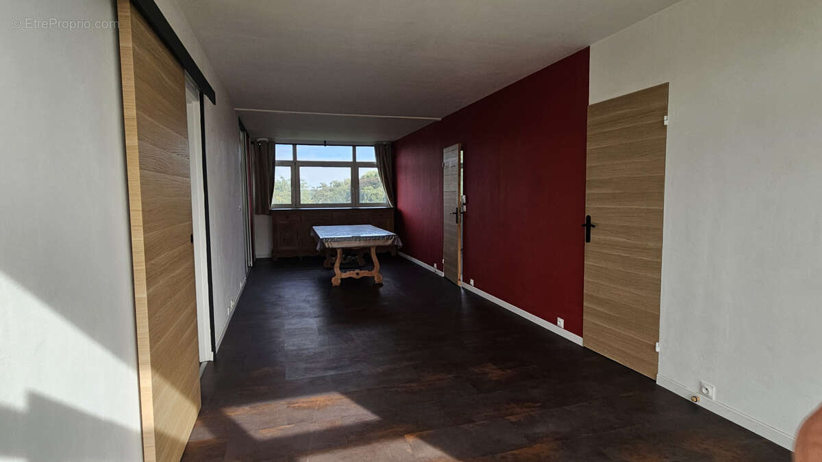 Appartement à RIS-ORANGIS