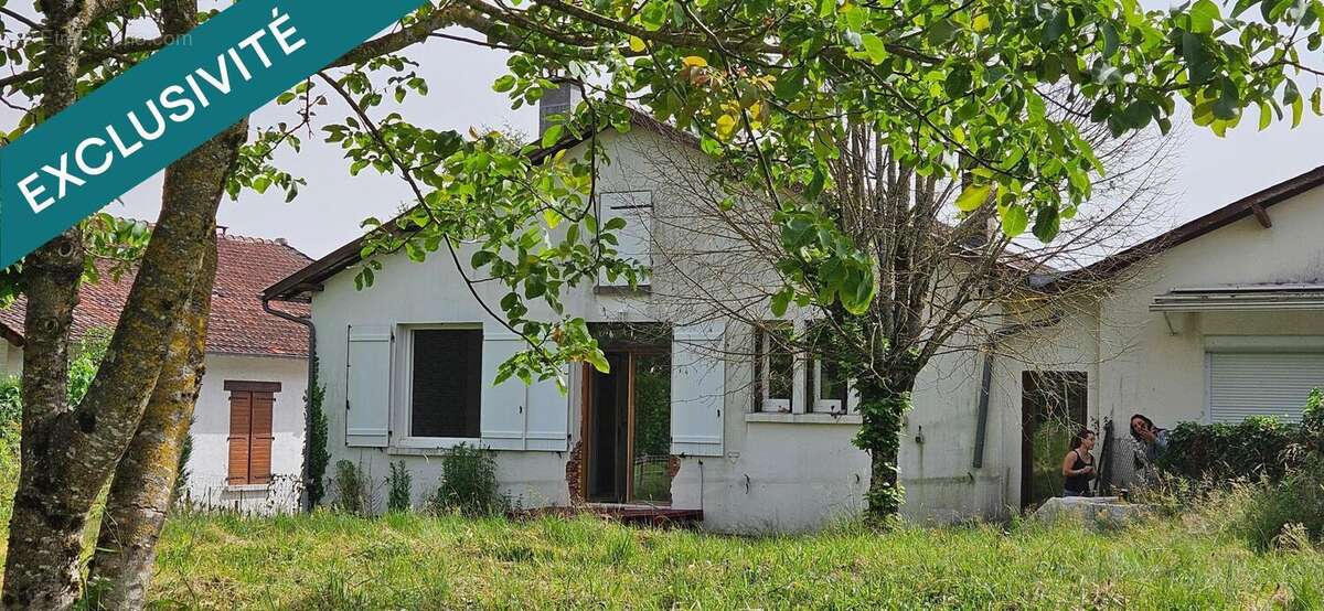 Photo 3 - Maison à NAVES