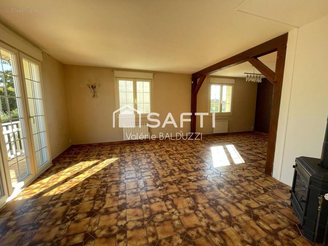 Photo 3 - Maison à MONTMIRAIL