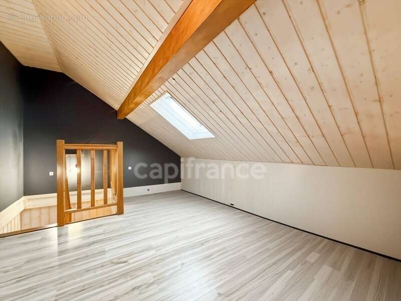 Appartement à GRILLY