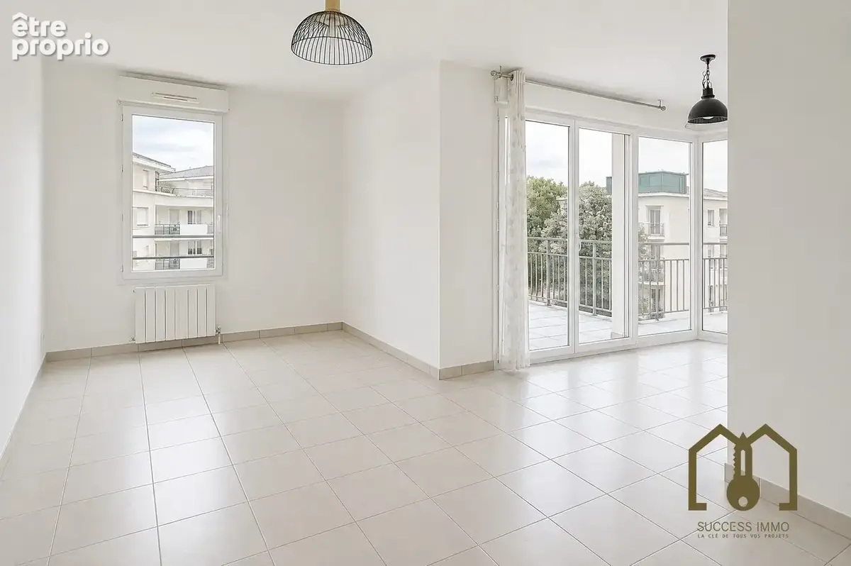 Appartement à VAULX-EN-VELIN