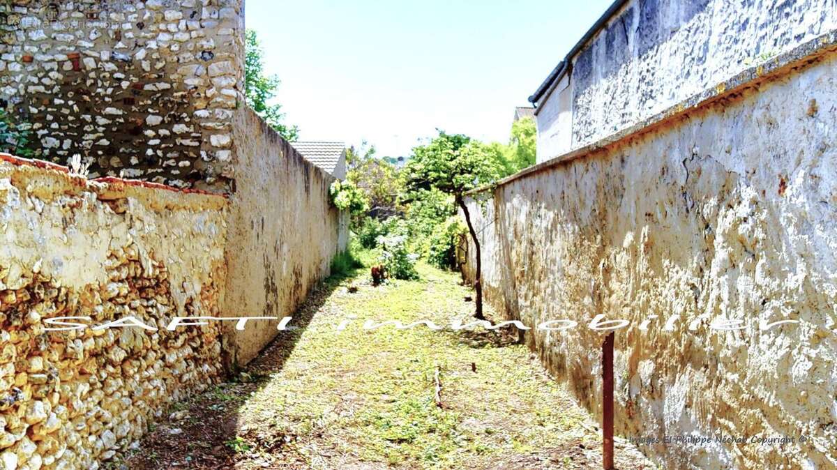 Photo 6 - Terrain à BONNIERES-SUR-SEINE