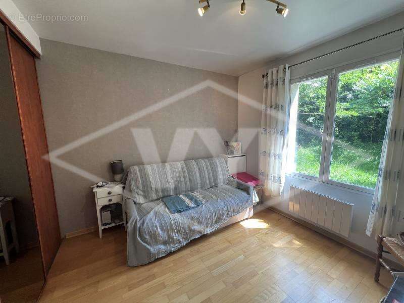 Maison à COMBS-LA-VILLE