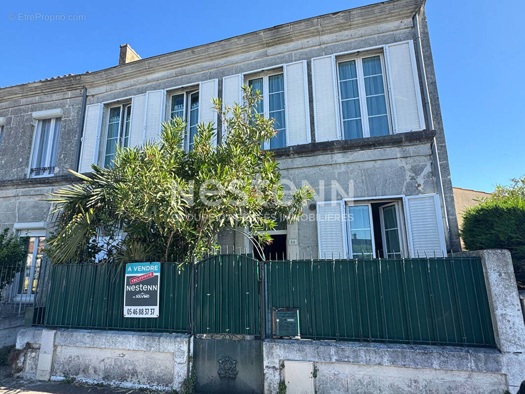 Maison à TONNAY-CHARENTE