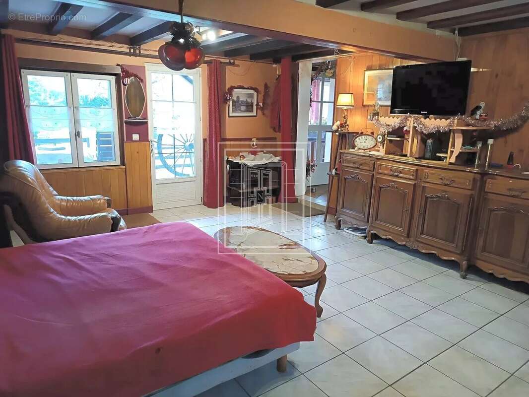 Maison à MILLANCAY