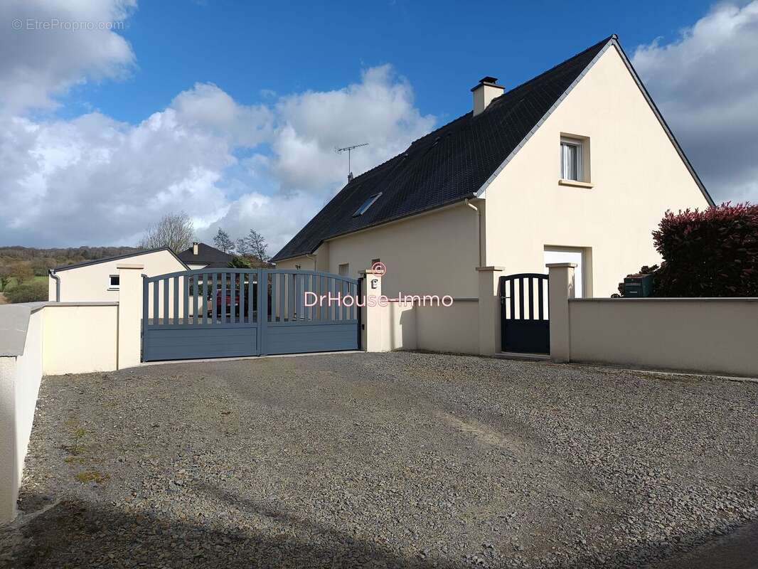 Maison 124 m² à Les Cheris  - photo 3