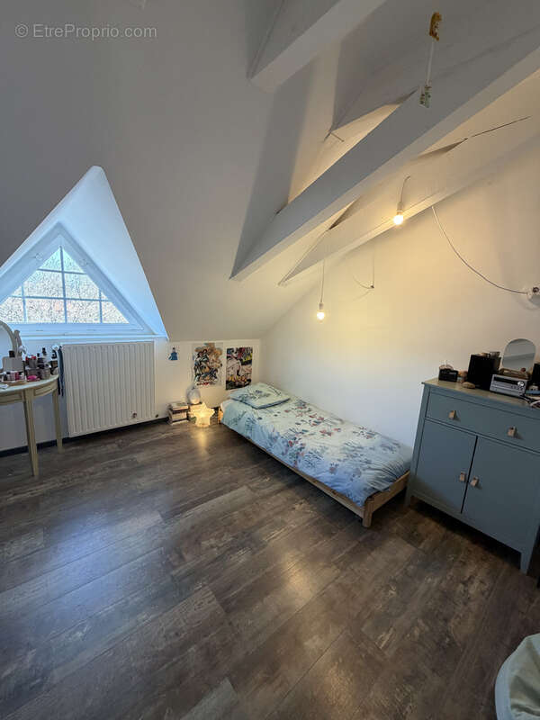 Maison à MONTROND-LES-BAINS