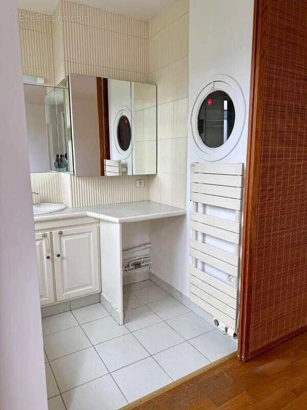 Appartement à PARIS-4E
