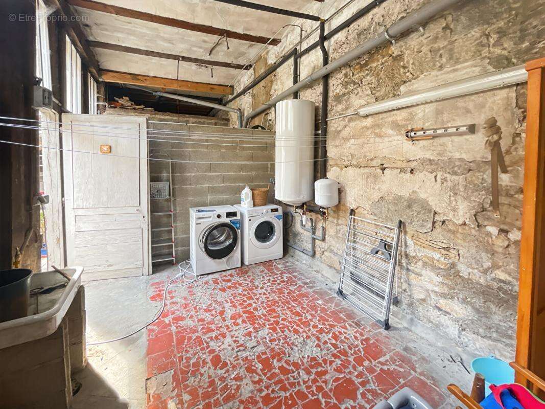 Appartement à SALINS-LES-BAINS