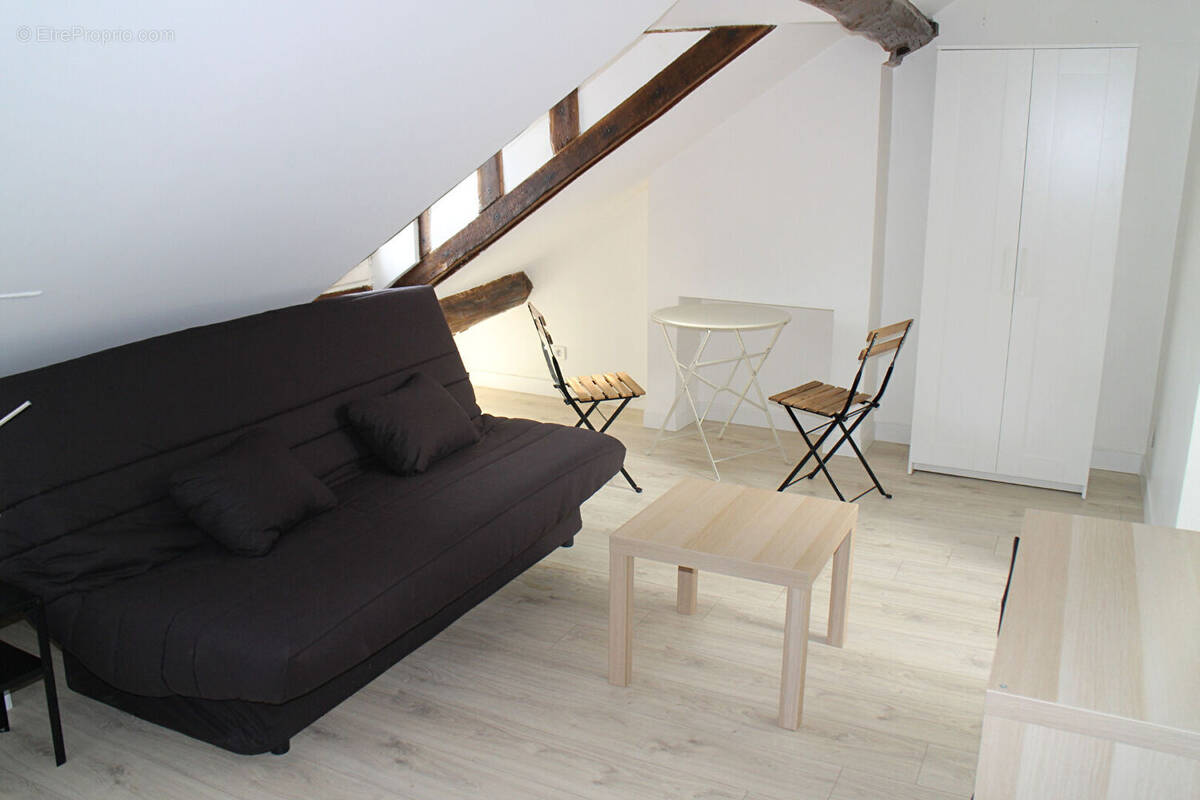 Appartement à VERSAILLES