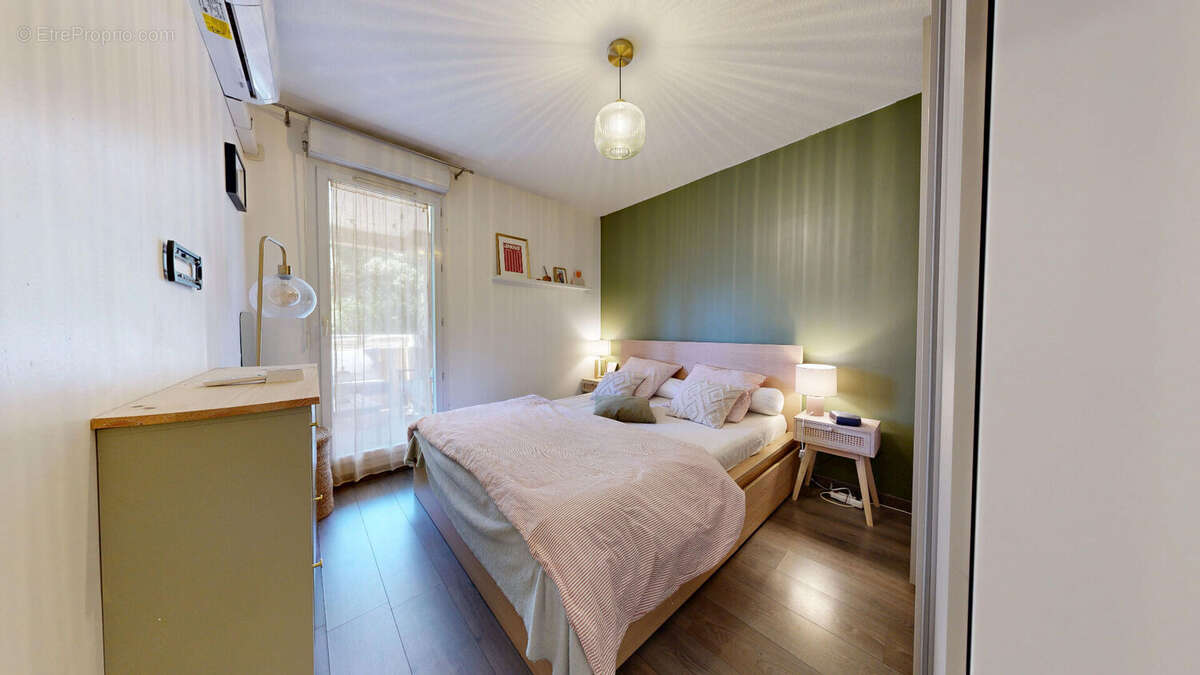Appartement à MARSEILLE-12E