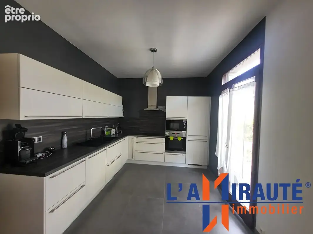 Maison 5 pièces, 3 chambres, quartier des 10 Arpents - photo 3