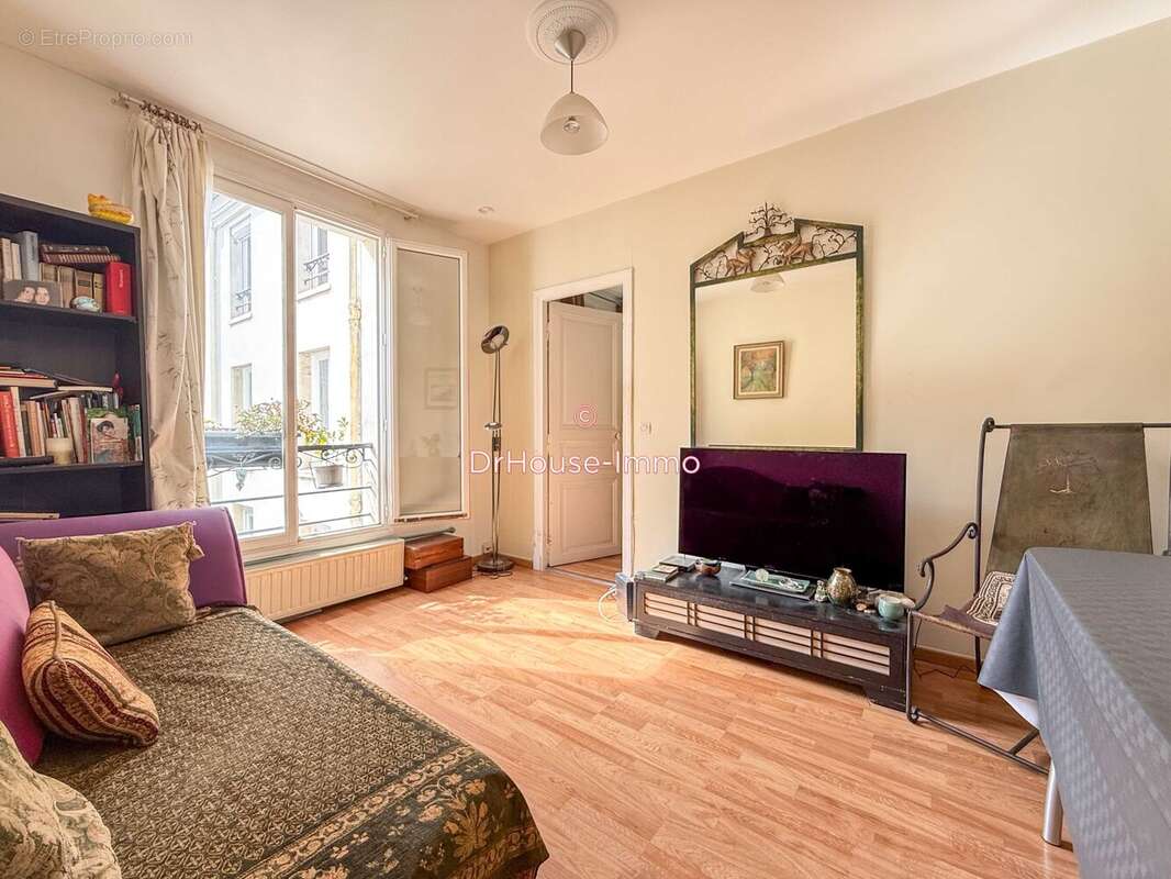 Appartement à LEVALLOIS-PERRET