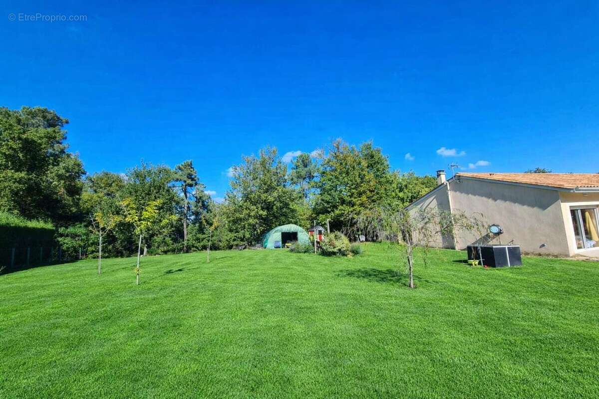 Photo 5 - Maison à SAINT-ASTIER