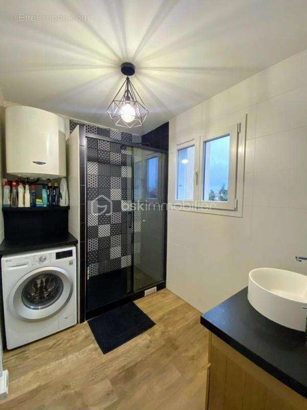 Appartement à SAVIGNY-SUR-ORGE