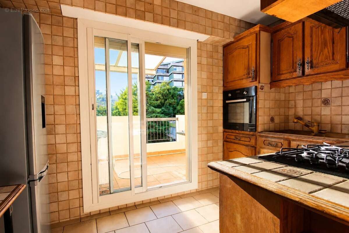 Nice "bas fabron" - dernier etage - 4p 93m²  terrasse 120m²  vue mer - photo 7