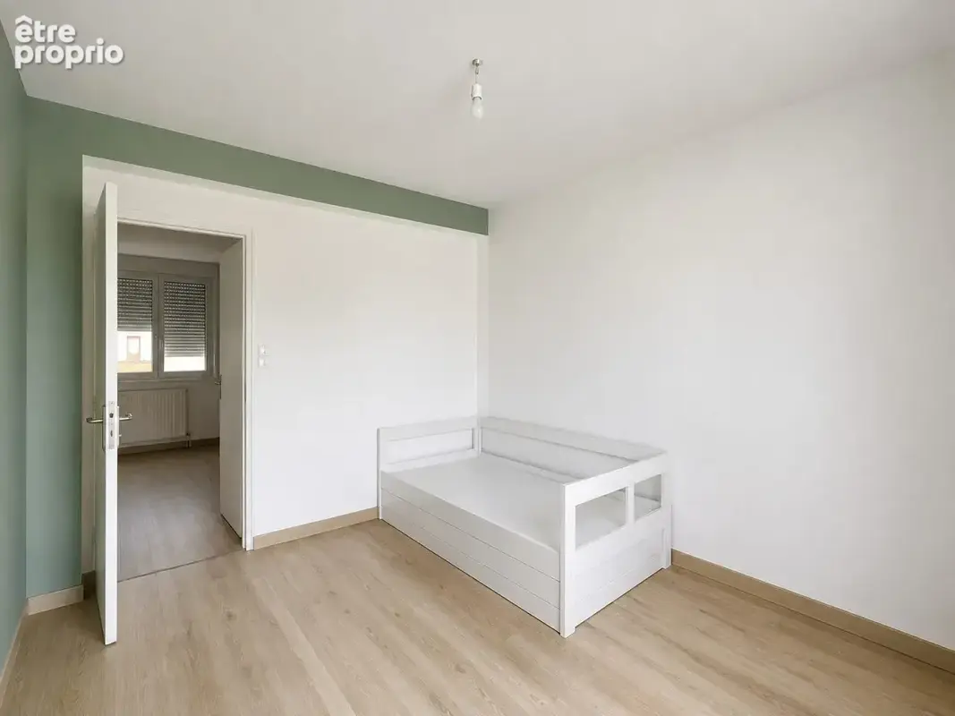 Maison 68 m² à Mayenne  - photo 3