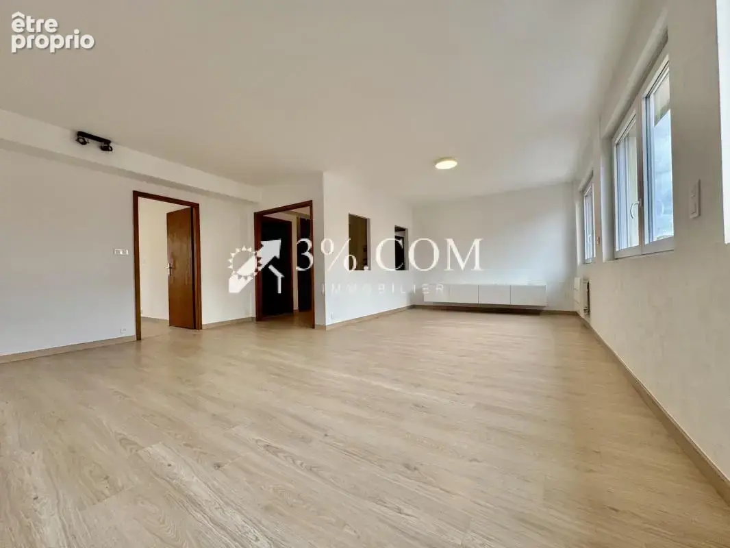 3%COM Très beau duplex F5 rénové à neuf - photo 3