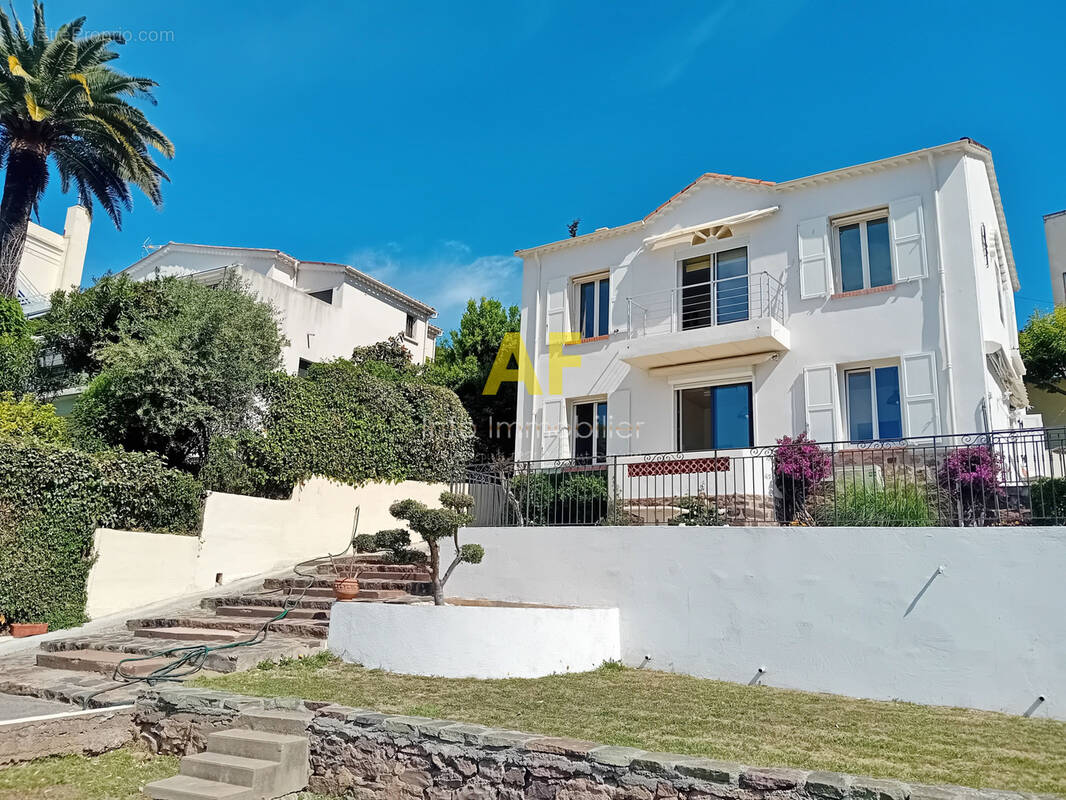 Maison à SAINT-RAPHAEL