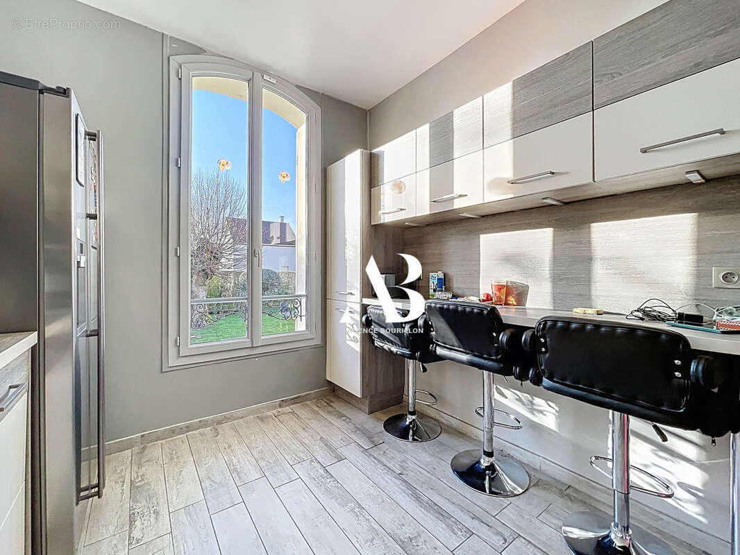 Maison à LA CHAPELLE-RABLAIS