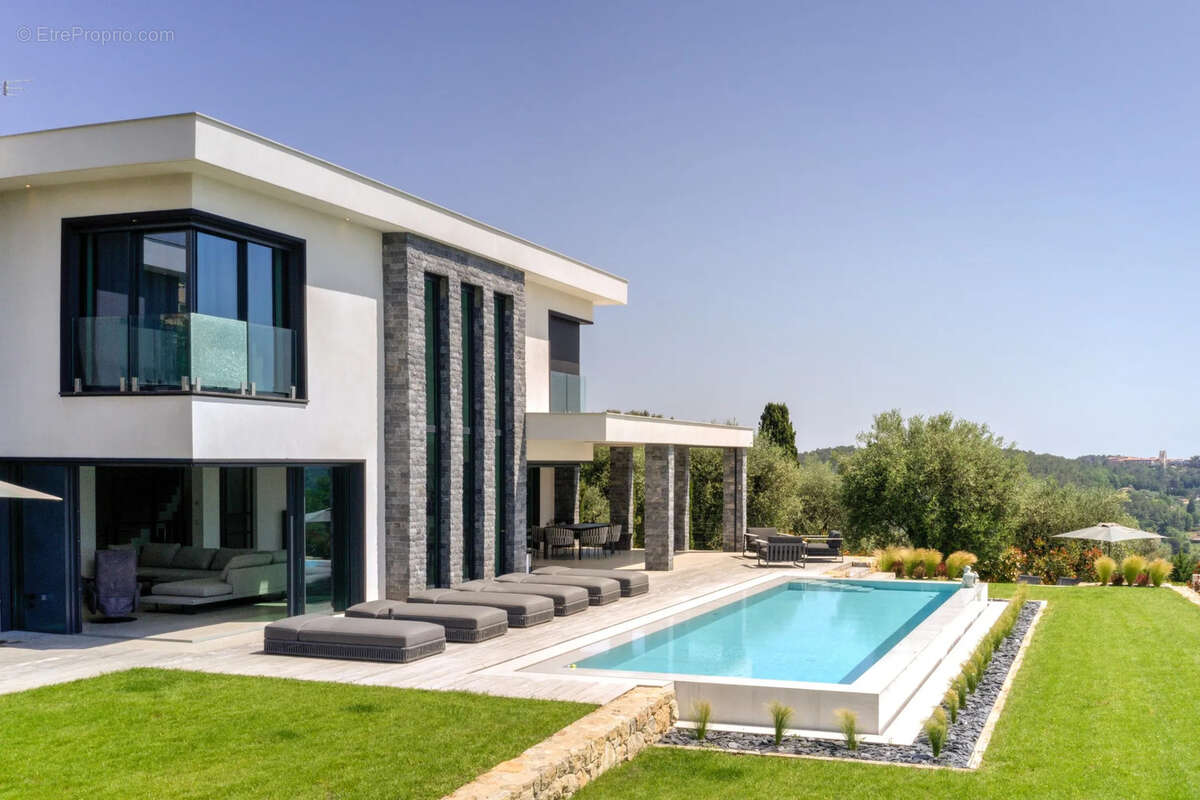 Maison à OPIO