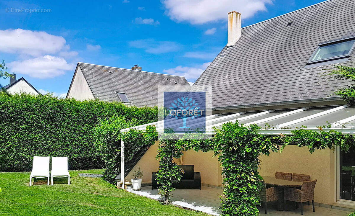 Maison à SAINT-GERMAIN-LA-BLANCHE-HERBE