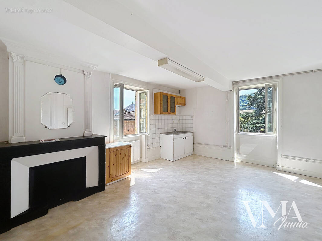 Appartement à CHESSY