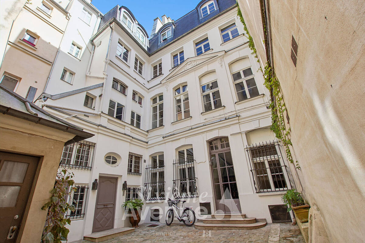 Appartement à PARIS-4E