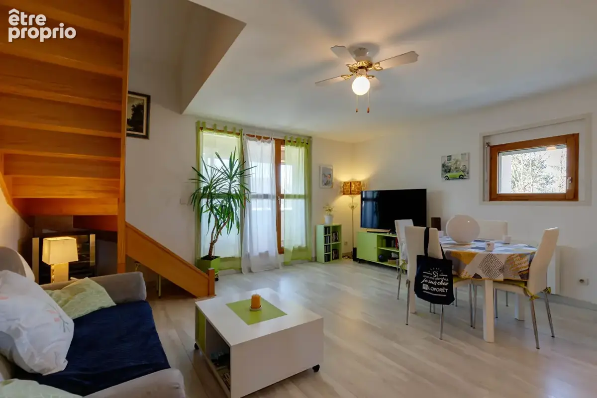 Appartement Douvaine 2 pièces 63,70m², rénové en 3 pièces proche frontière - photo 2