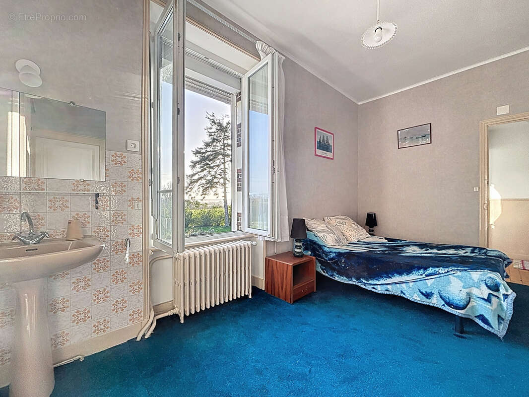 Maison à ISIGNY-SUR-MER