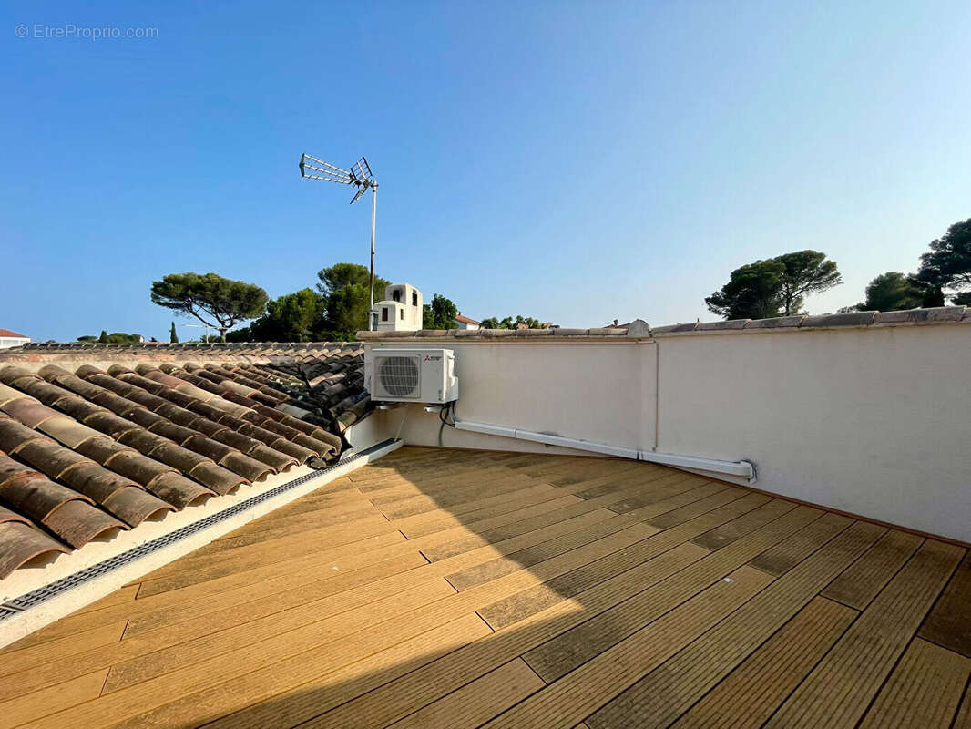 Maison à FREJUS