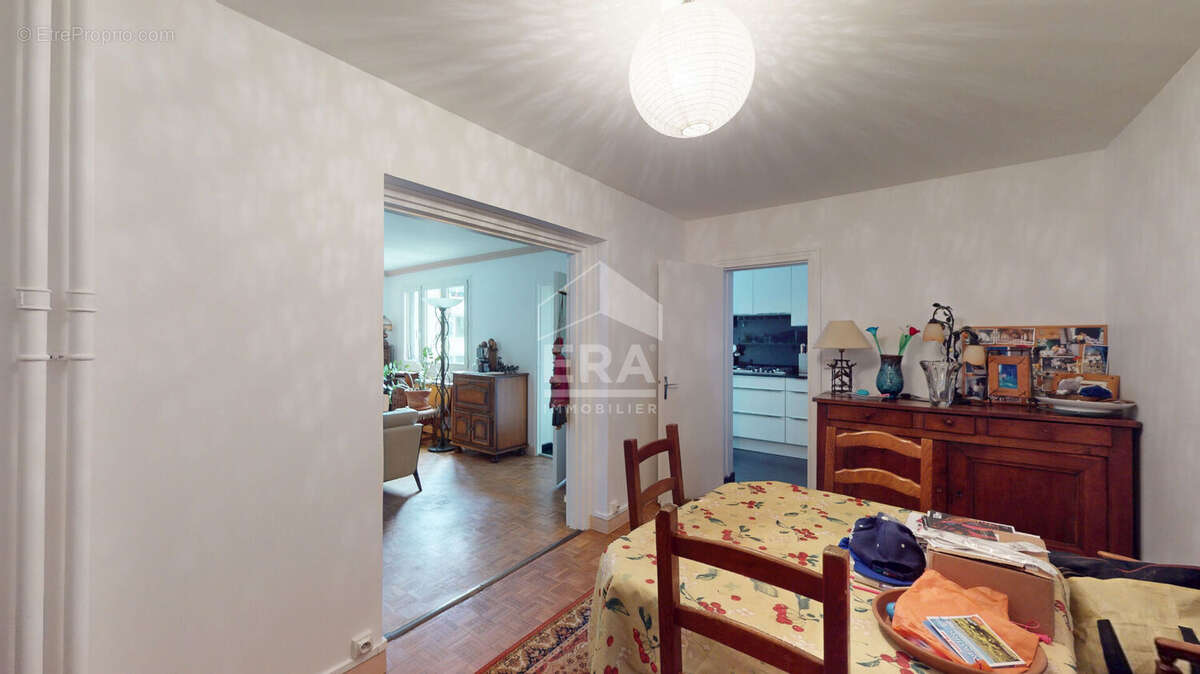 Appartement à PARIS-19E